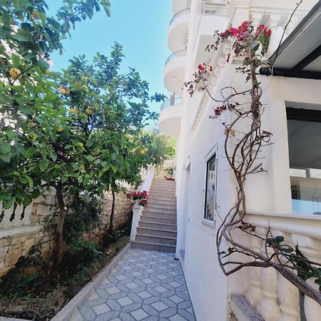 Appartement Makla à Saranda Extérieur photo