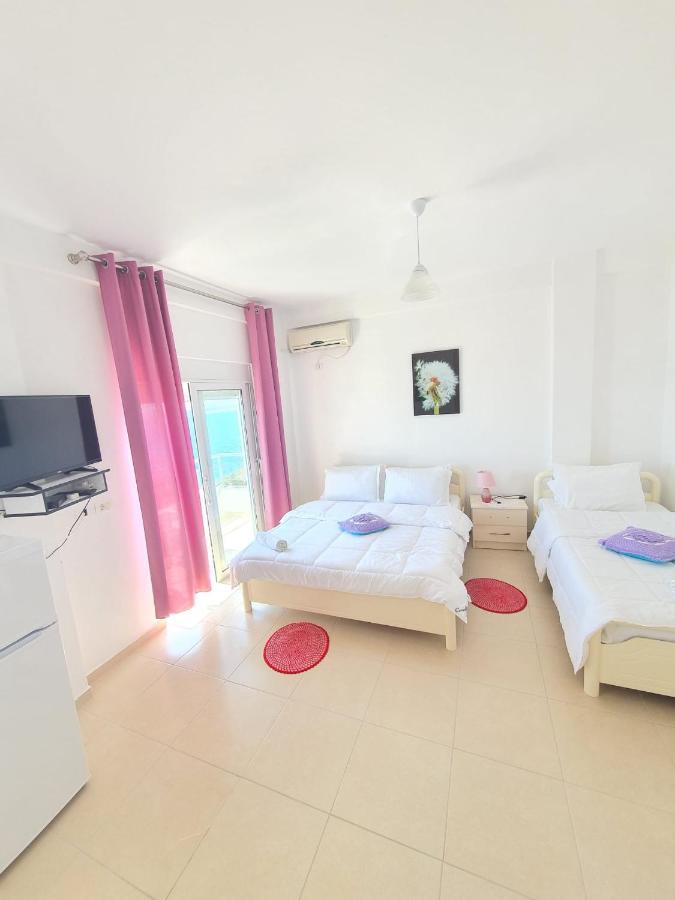 Appartement Makla à Saranda Extérieur photo
