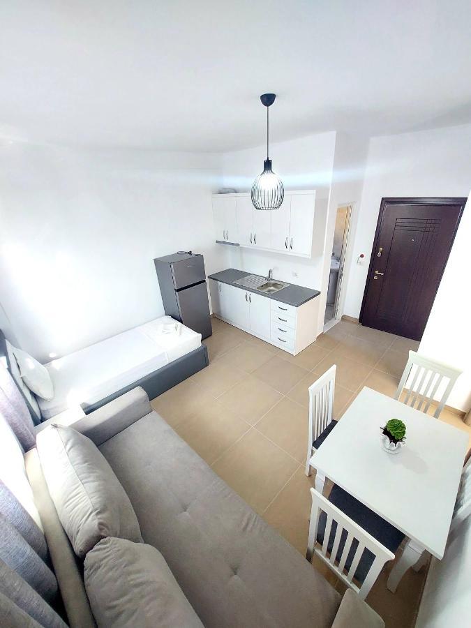 Appartement Makla à Saranda Extérieur photo