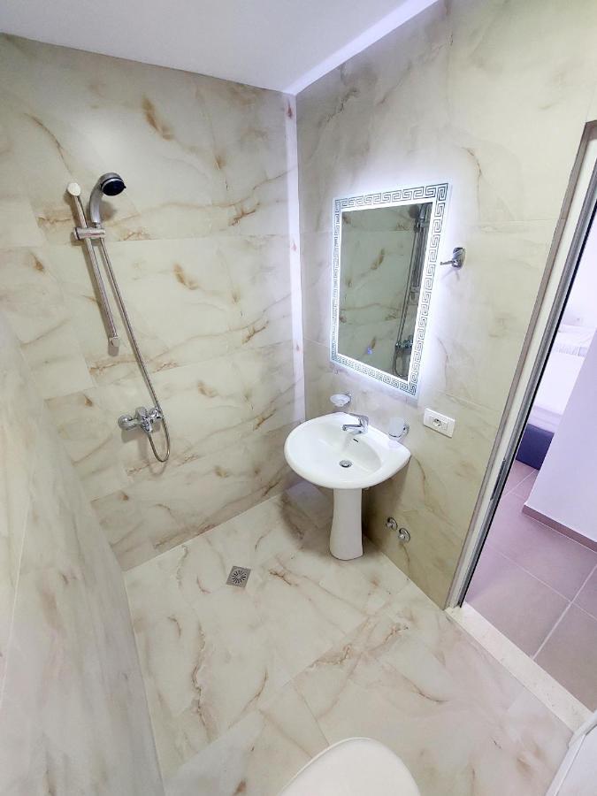 Appartement Makla à Saranda Extérieur photo