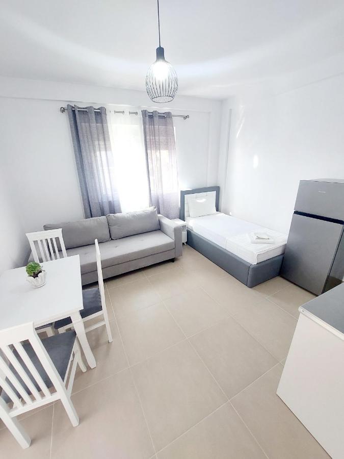 Appartement Makla à Saranda Extérieur photo