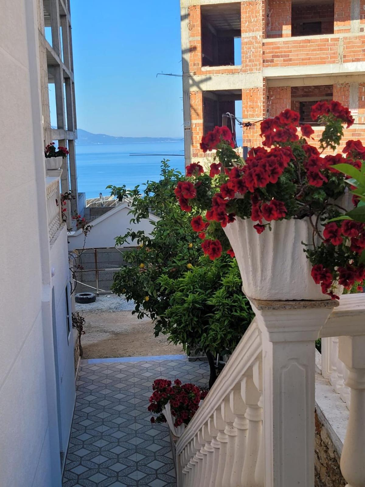 Appartement Makla à Saranda Extérieur photo